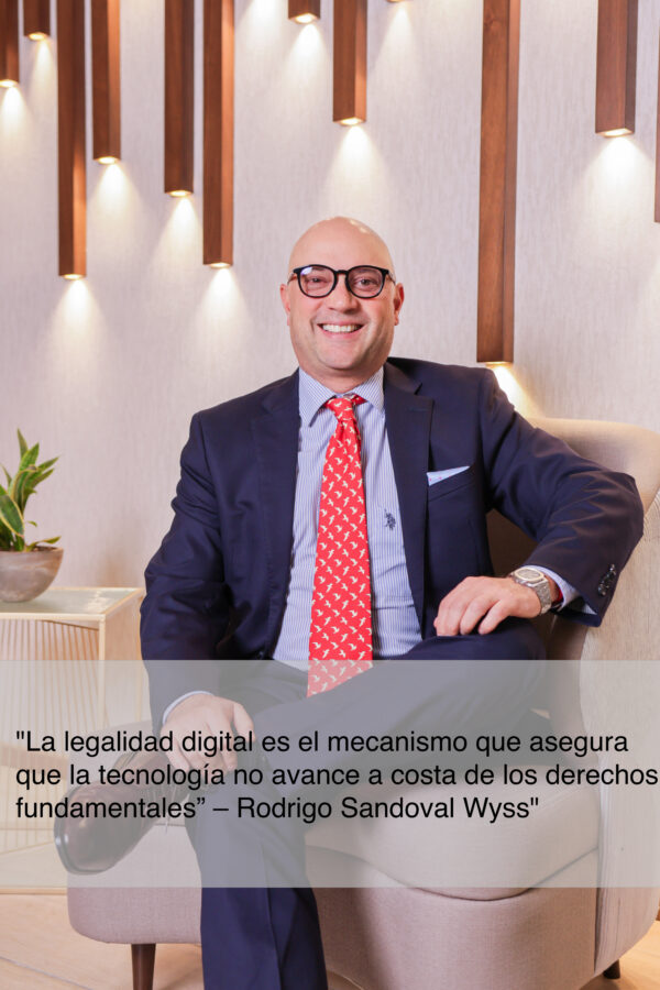 Juan Rodrigo Sandoval Wyss abogado fantasma