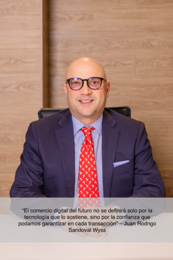 Juan Rodrigo Sandoval Wyss abogado fantasma